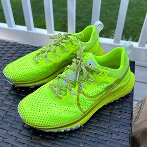Nike React Pegasus Trail 4 (Womens Size 6.5) Shoes DJ6159 701 Multicolor